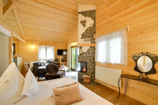 Nuit Luxueuse en Suite Luxe ou Chalet Prestige